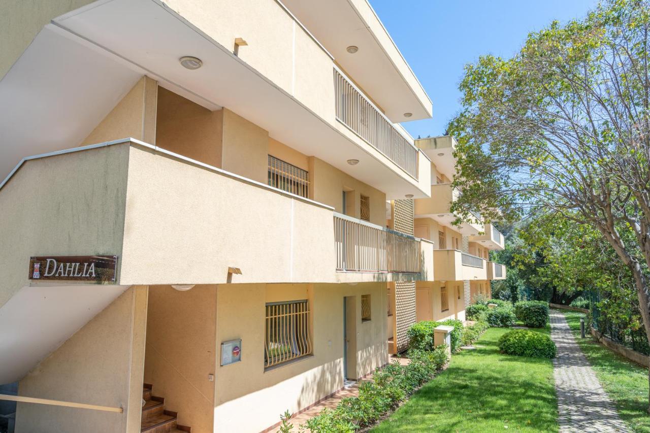 Vvf Residence Antibes Juan-Les-Pins Exteriör bild